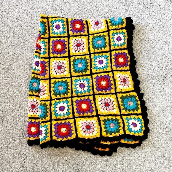 Vintage 70s Crochet Afghan Blanket Yellow Bright Granny Square Throw Lightweight - Picture 1 of 12